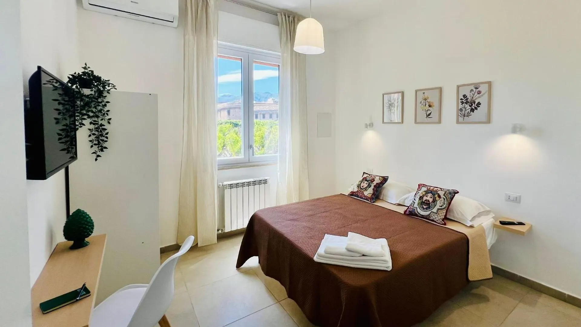 La Casa Di Elisa Mini Apartment - Palermo Bed & Breakfast